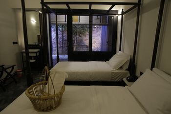 Tian Jing Hotel